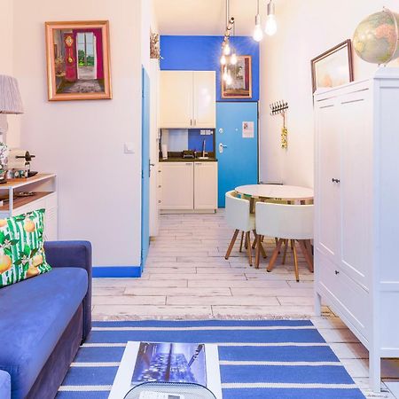 Studio Travel 24M2, 120M Vieux-Port ,Clim , Wifi ,Acces Autonome Avec Code Marseille Exterior photo